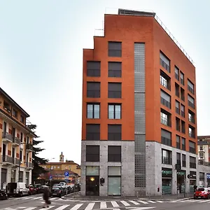 Bb Isola 2*, Milano Italia